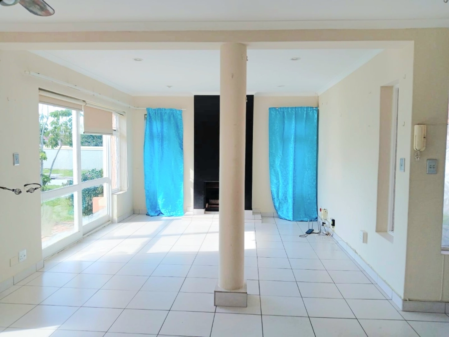 To Let 3 Bedroom Property for Rent in Overbaakens Eastern Cape